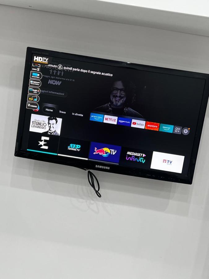 Smart'S House Deluxe Quartieri Spagnoli Neapol Exteriér fotografie